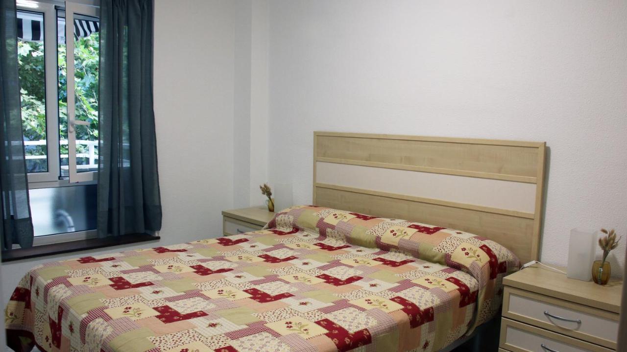 Sta. Eulalia Familias Arysal Apartment ซาลอว์ ภายนอก รูปภาพ