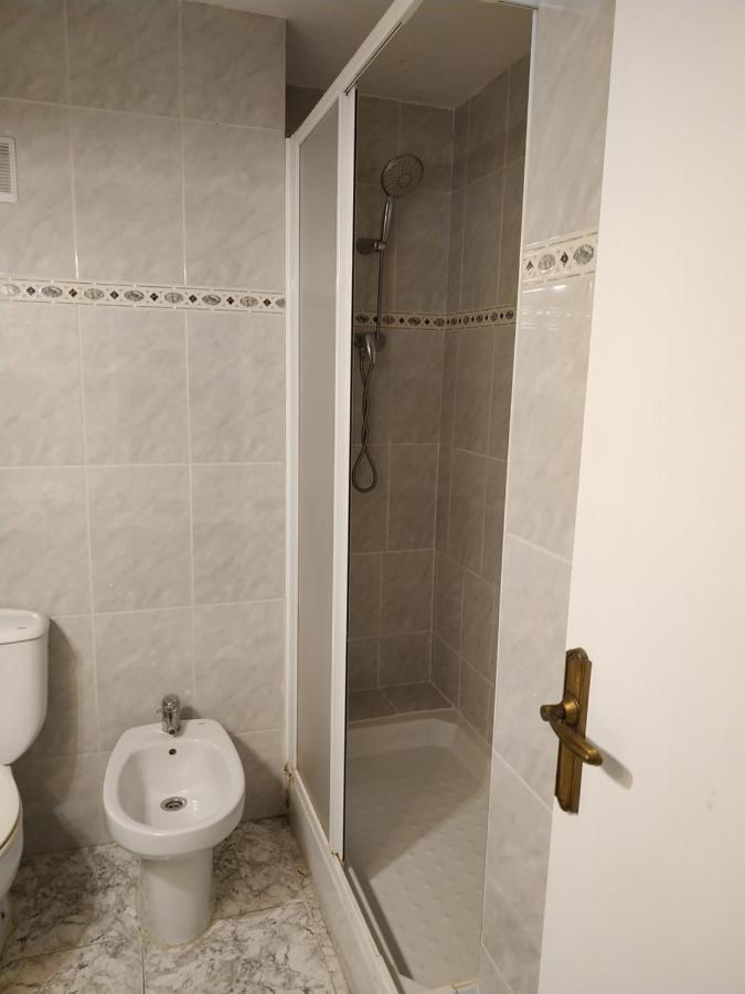 Sta. Eulalia Familias Arysal Apartment ซาลอว์ ภายนอก รูปภาพ