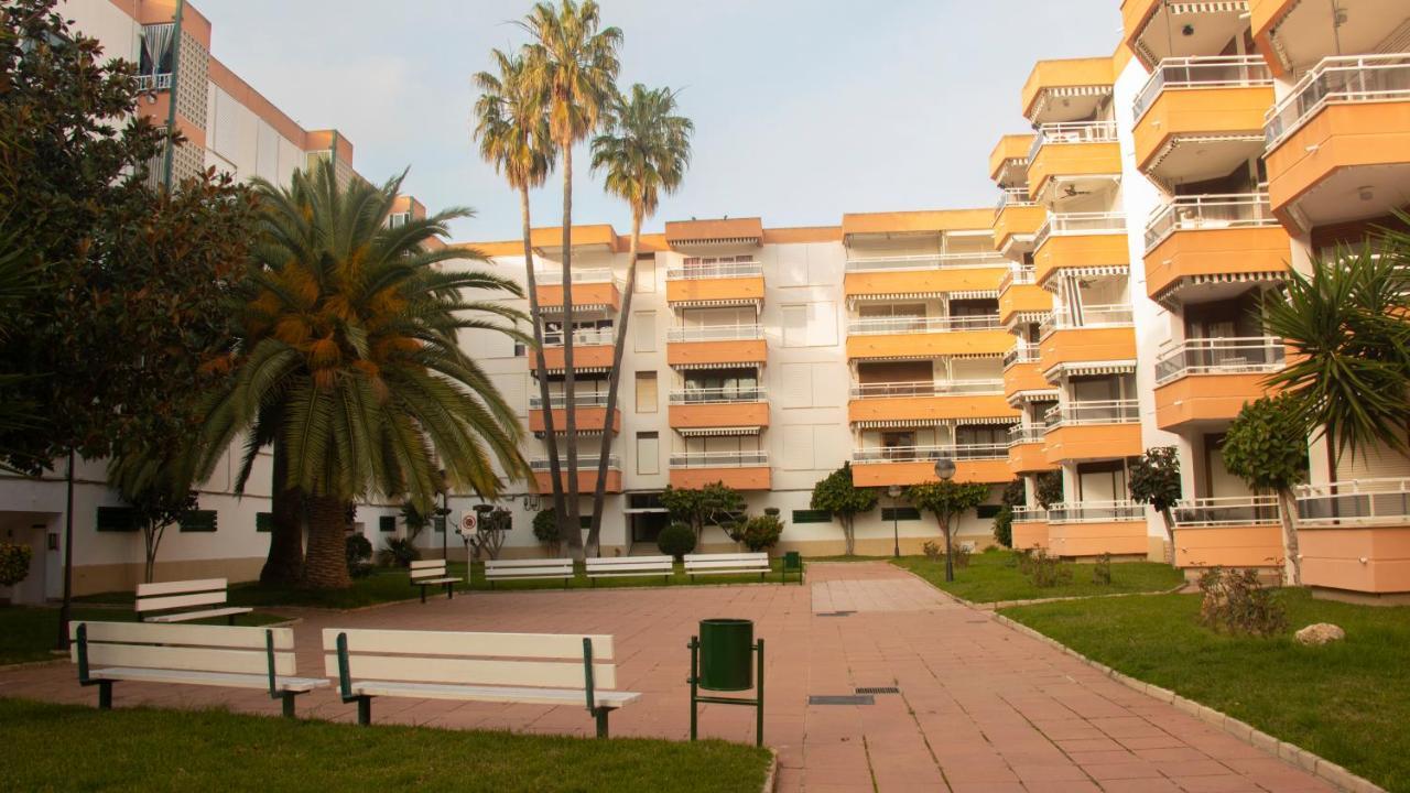 Sta. Eulalia Familias Arysal Apartment ซาลอว์ ภายนอก รูปภาพ